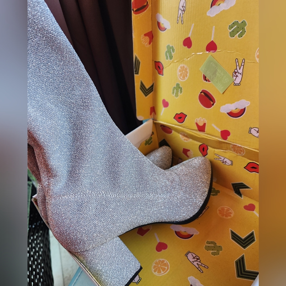 SILVER OTK Privileged by LEMON DROP Over the Knee Glitzy Stretch Pull On Boots 9 - Picture 10 of 12